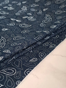 PAGAE - CHÈCHE EN COTON BLEU NUIT ET BLANC - MOTIF PAISLEY