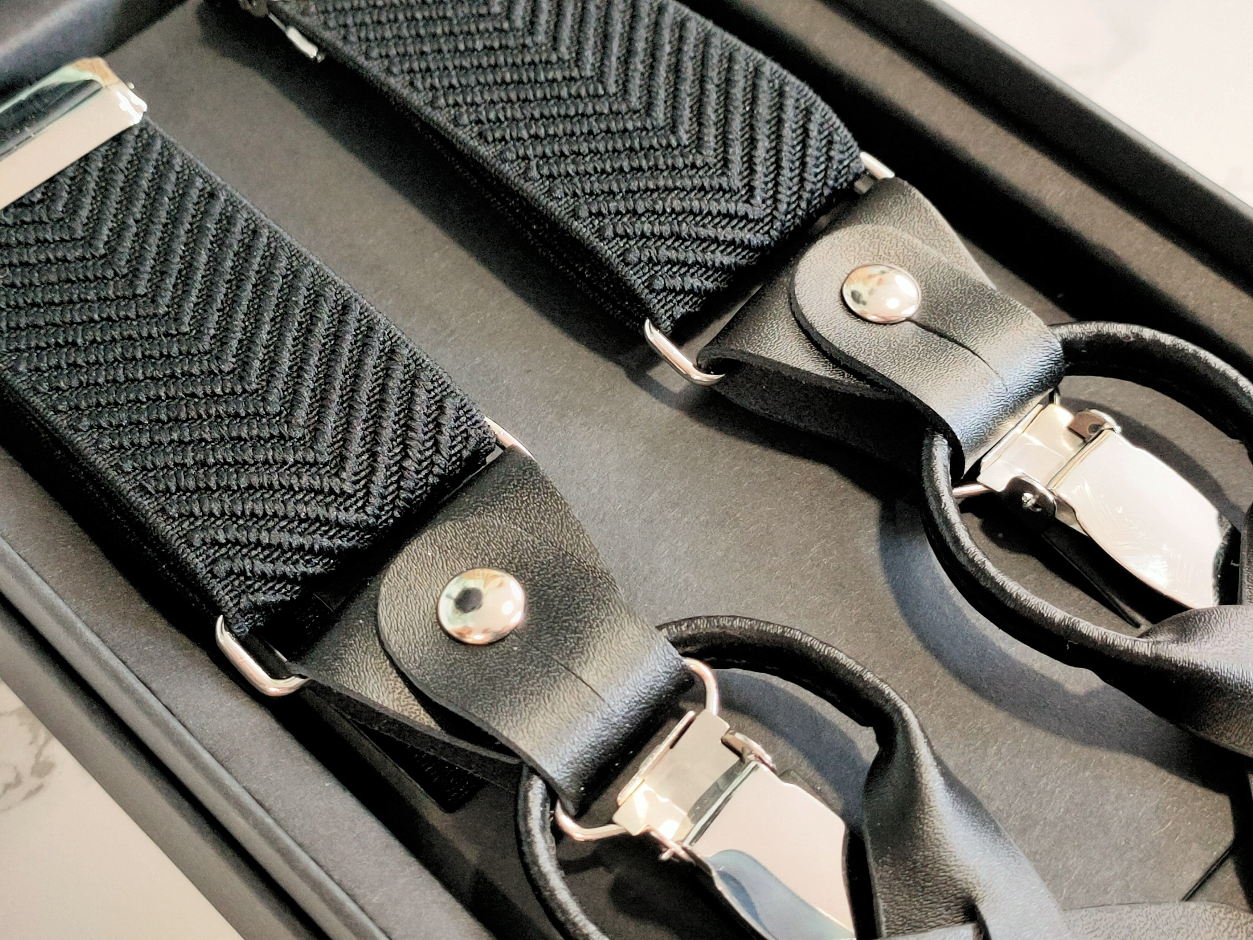 BRETELLES HOMME – NOIR INTENSE - CHEVRONS
